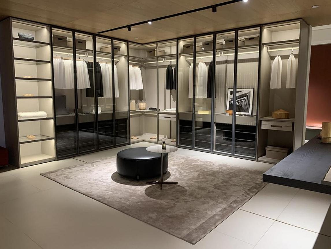 Glass-front dressing room