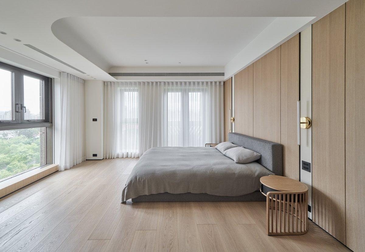 Bedroom joinery
